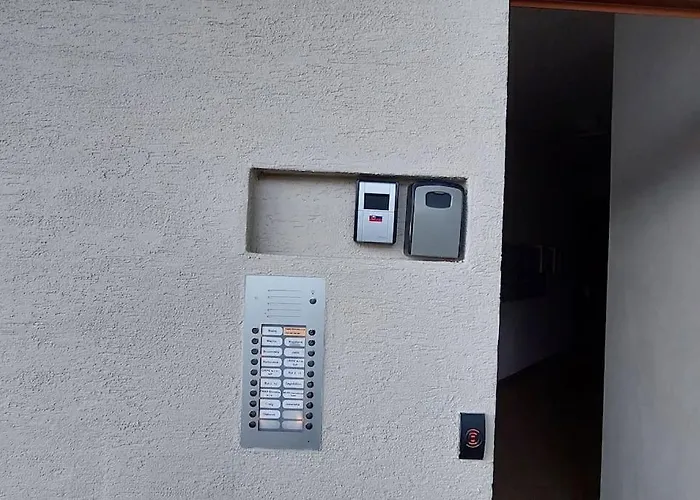 Apartment Castle With Terrace Self-check-in