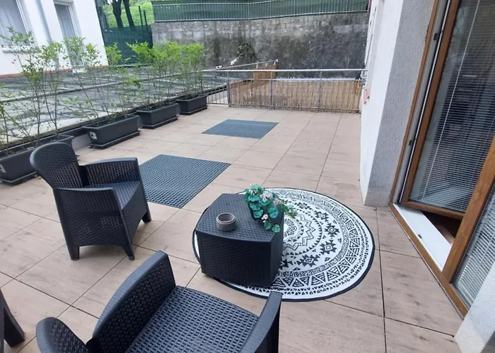 Apartment Castle With Terrace Self-check-in Bratislava